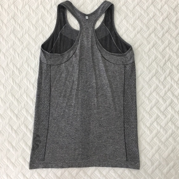 Nike dri-fit active top - Picture 2 of 4